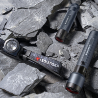 17739168860724-ledlensertorciadaispezionericaricabile240lument225thanniversario